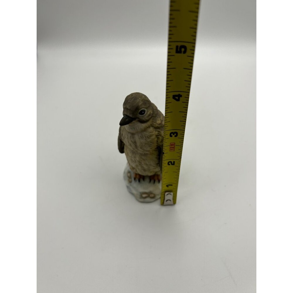 Vintage Baby Animals of the World Porcelain Penguin Figurine Linda K. Powell Tai - Picture 7 of 7